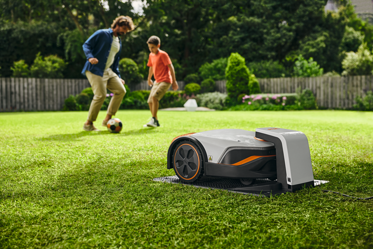 Mini robot lawn mower hotsell