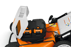 Tondeuse à gazon autopropulsée à batterie RMA 353 V 21 po